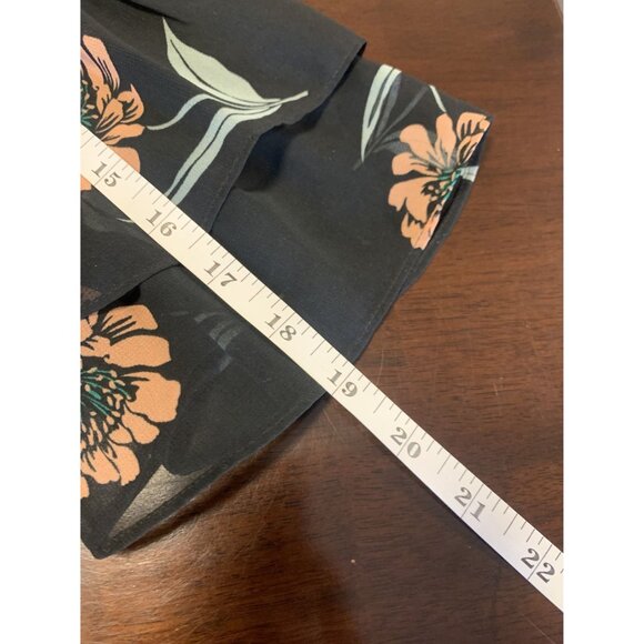 CAbi #5206 La Di Da Floral Sheer Ruffle Tiered Sleeve Blouse Size M - Picture 7 of 9